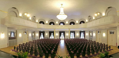 Kurhaus Bad T&ouml;lz